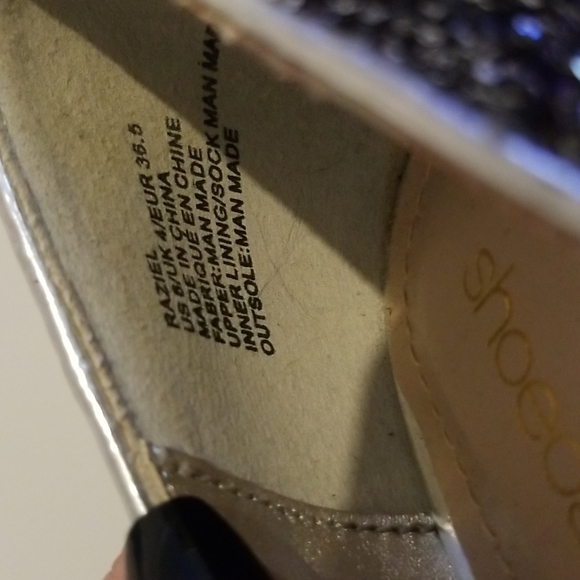 High Heels - Picture 4 of 6